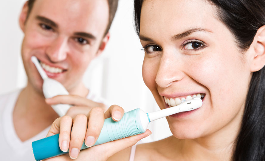 Doğru diş fırçalama tekniği nasıl olmalı?
